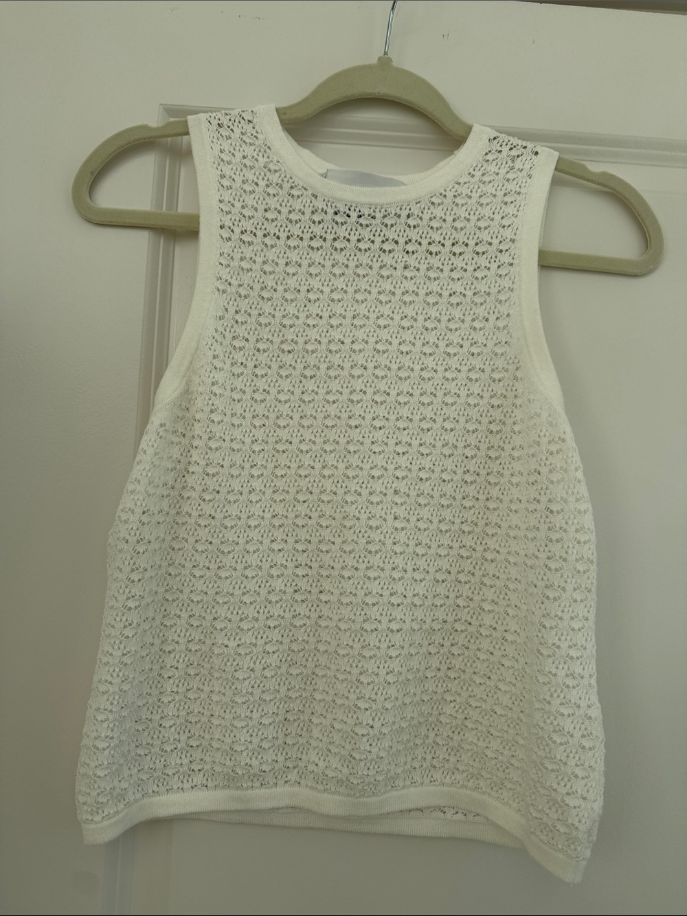 Sleeveless White Crochet Knit Tank Top - Women